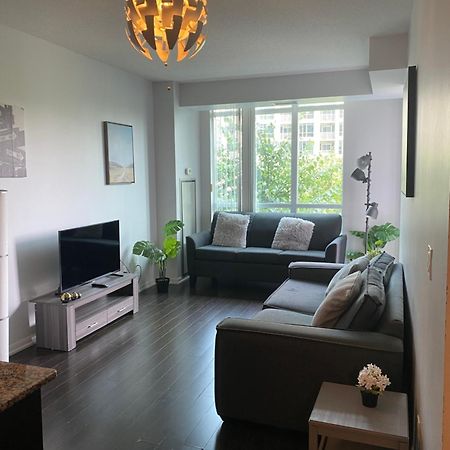 Executive 1 Bedroom Condo Sleeps 2 Toronto Luaran gambar