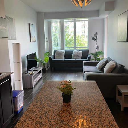 Executive 1 Bedroom Condo Sleeps 2 Toronto Luaran gambar