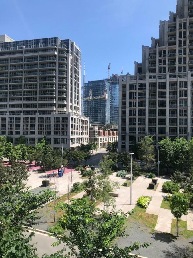 Executive 1 Bedroom Condo Sleeps 2 Toronto Luaran gambar
