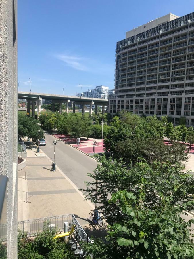 Executive 1 Bedroom Condo Sleeps 2 Toronto Luaran gambar