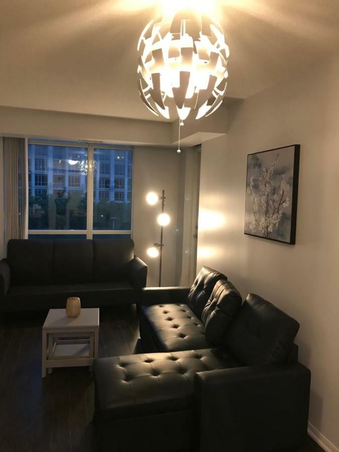 Executive 1 Bedroom Condo Sleeps 2 Toronto Luaran gambar