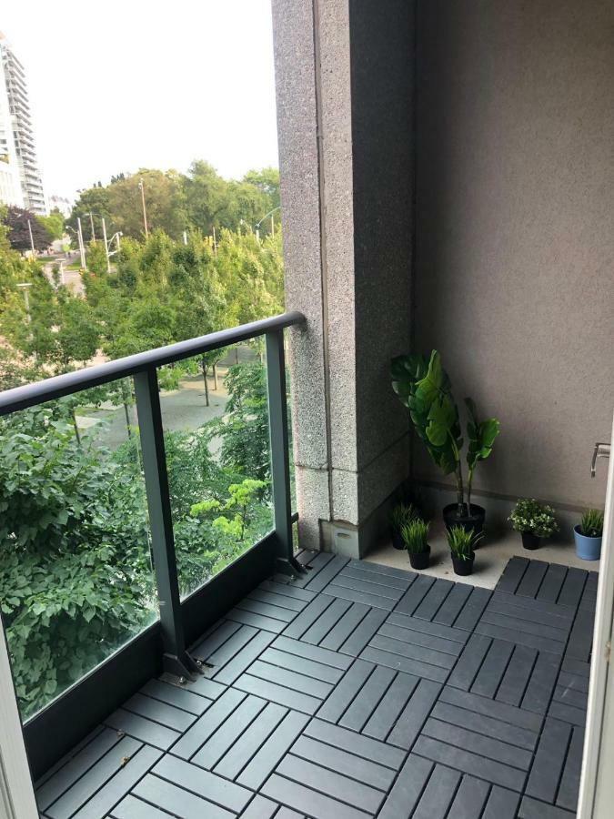 Executive 1 Bedroom Condo Sleeps 2 Toronto Luaran gambar