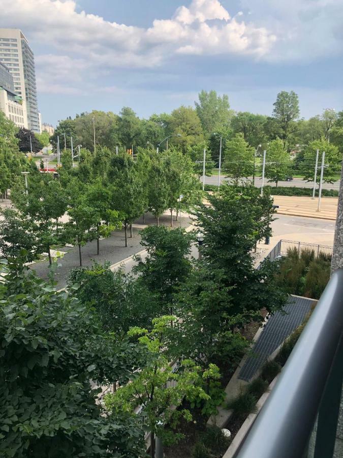Executive 1 Bedroom Condo Sleeps 2 Toronto Luaran gambar
